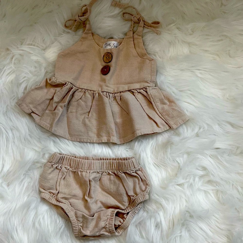 *SOLD* Little B’s Line Summer Set Baby
